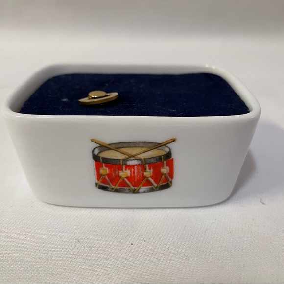 royal yarmouth Other Vintage Royal Yarmouth Music Box Yankee Doodle